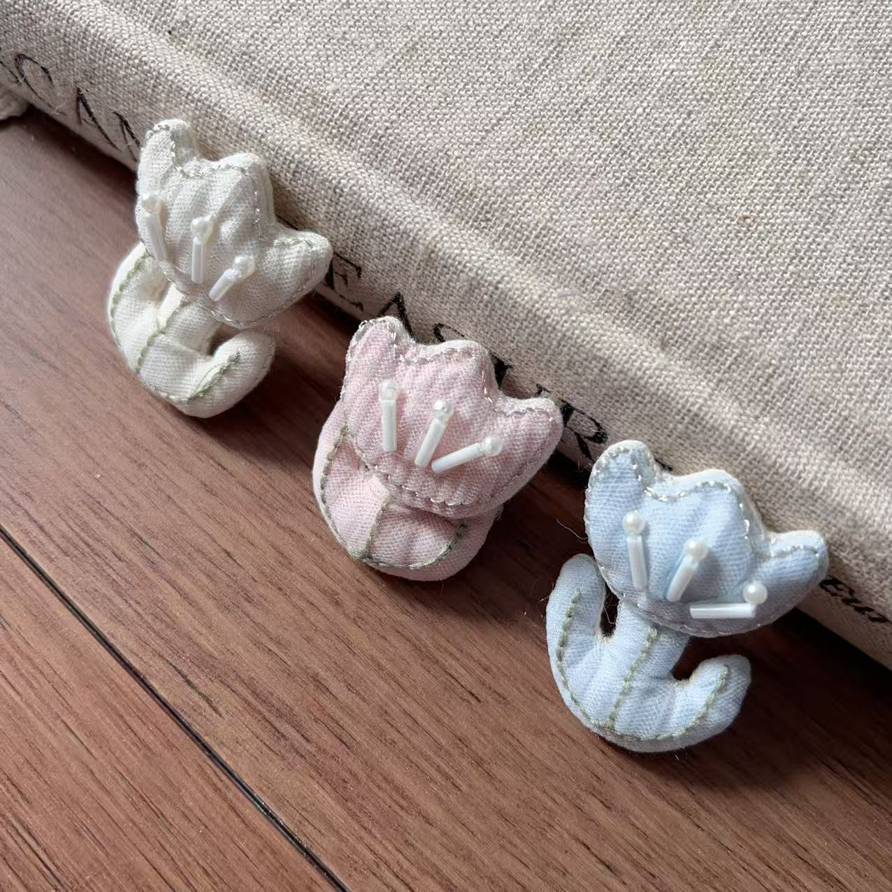 DIY Embroidery Dopamine Tulip  - Embroidery Backpack Kit review and price