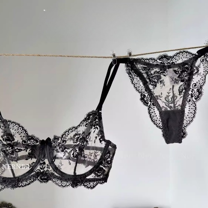 Ensemble Lingerie Dentelle Tra - Embroidery Ai review and price